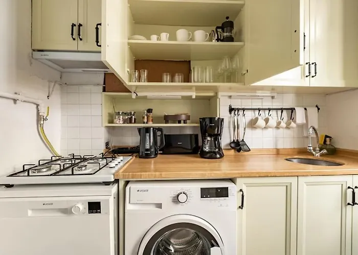 Charming Historical Apartment In Galata